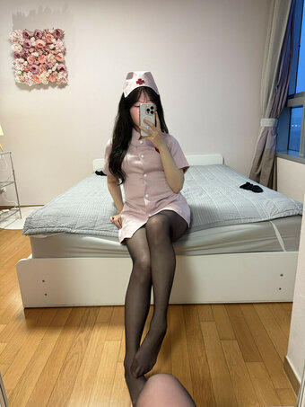 09__53 / k0953 Nude Leaks Photo 5