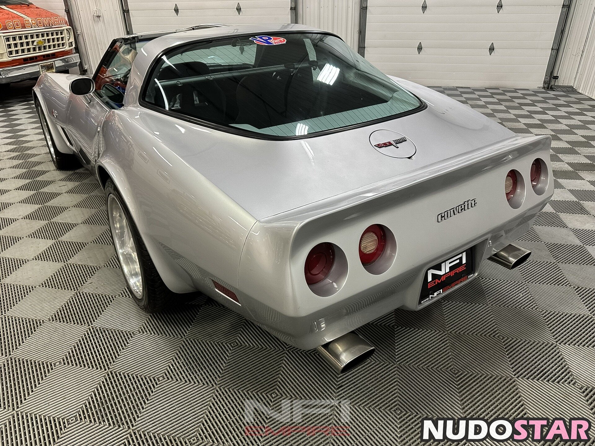 1982.corvette Nude  18