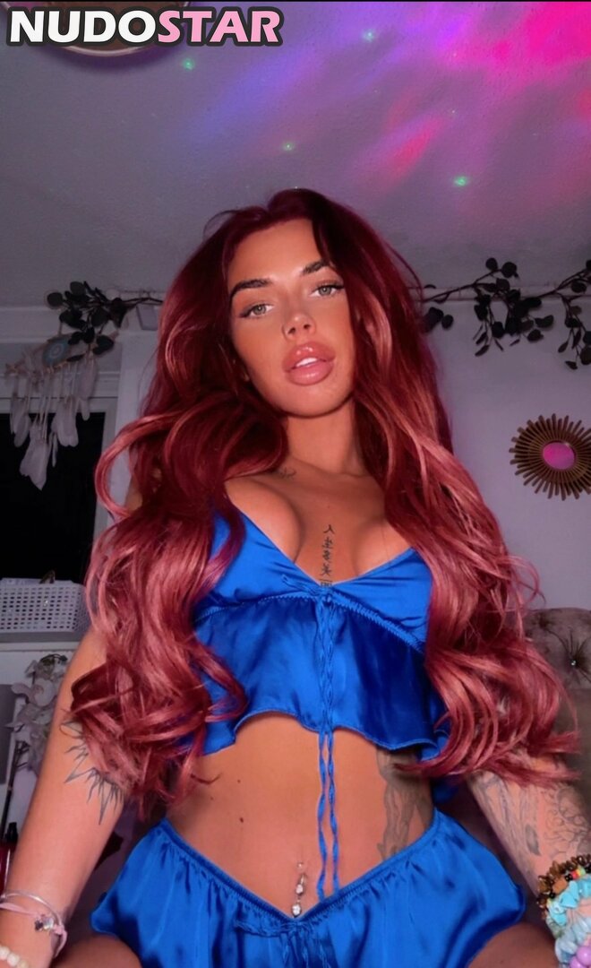 222sd Nude  OnlyFans 2