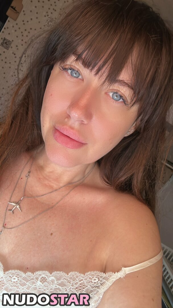 _85_D_ / 85_d_ Nude  4