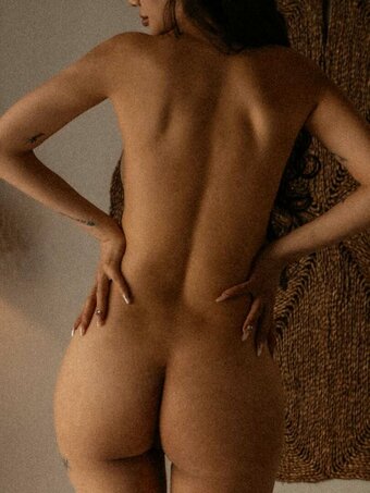 __0dnoliub__ / Vuong Ngoc Thao Van Nude Leaks Photo 10