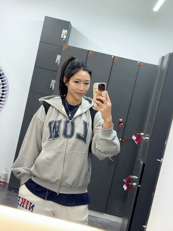 2ee_luda Nude Leaks Photo 16