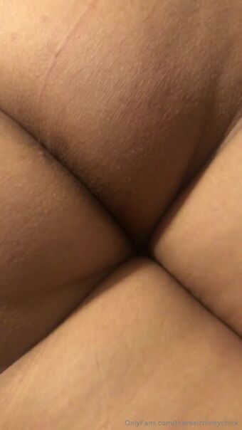 Chinky Chick Nude Leaks Photo 56