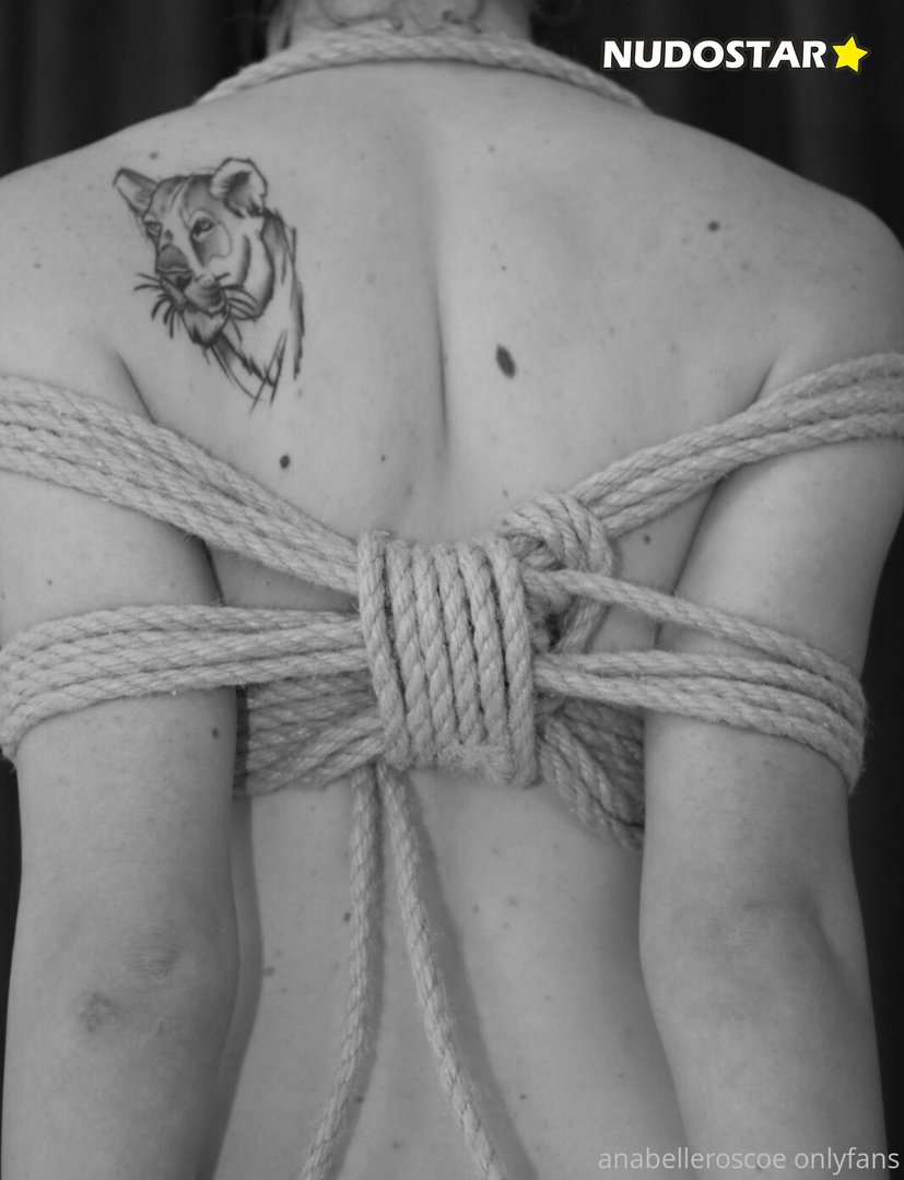 anabelleroscoe Leaked Photo 9