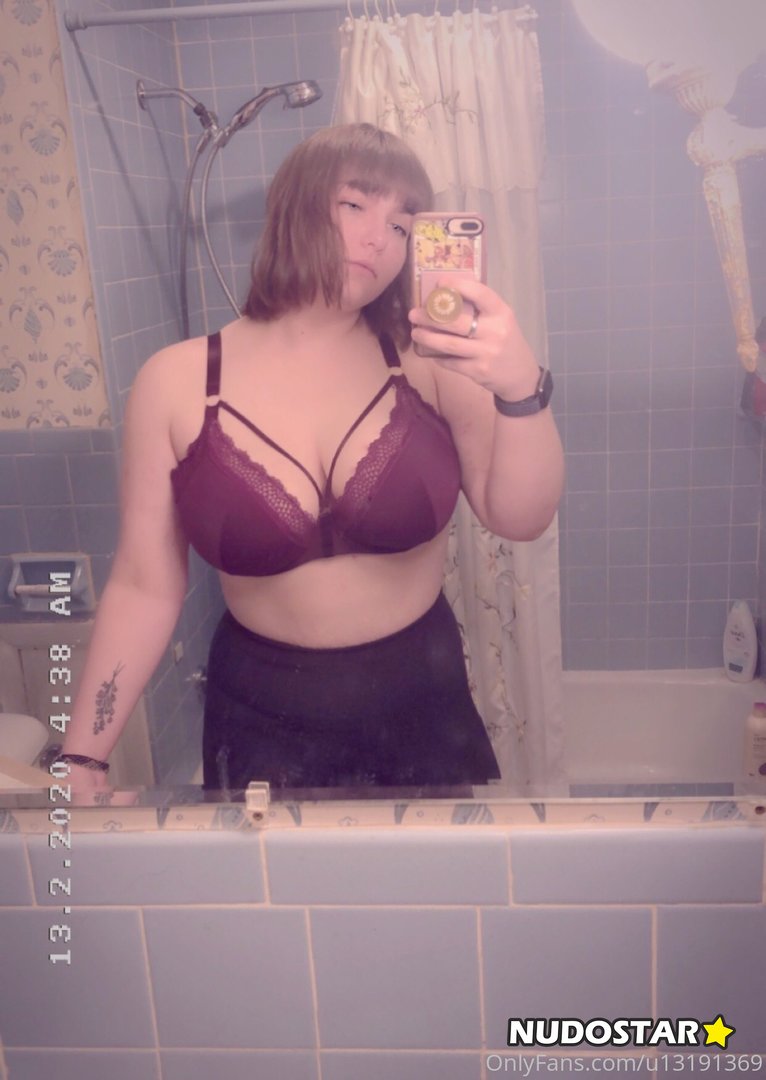 hannahbee840 Leaked Photo 15