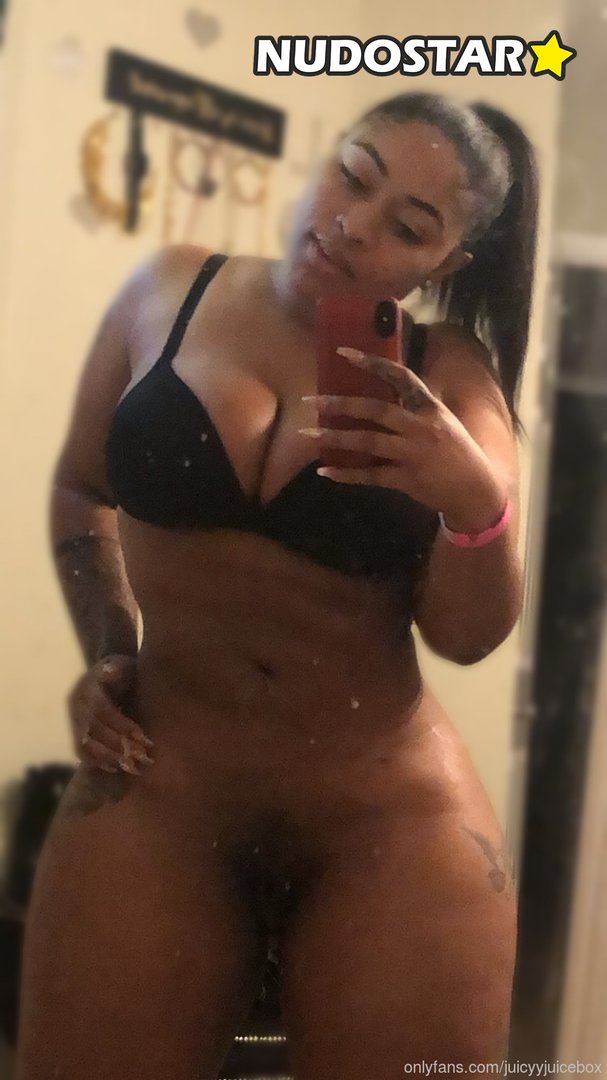 Juicyyjuicebox Leaked Photo 26