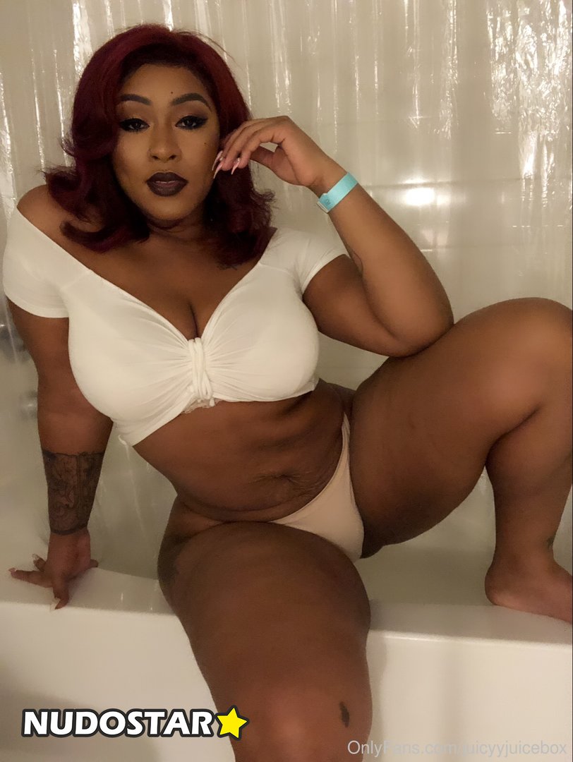 Juicyyjuicebox Leaked Photo 30