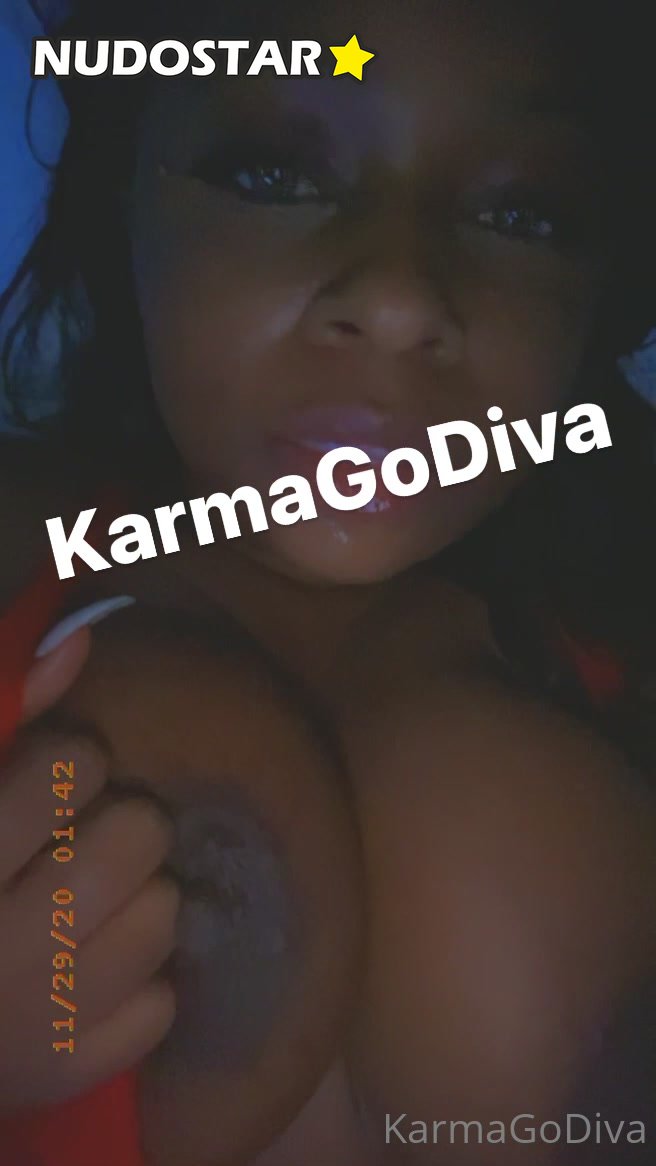 karmagodiva Leaked Photo 8