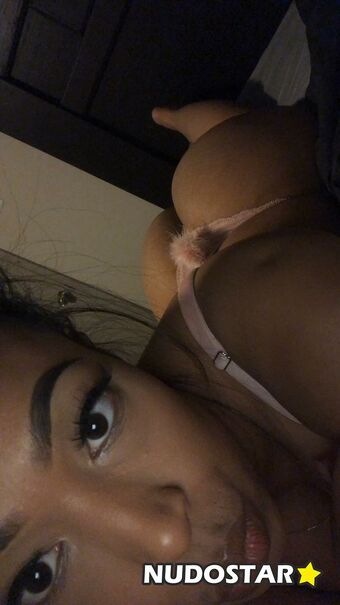 robynbanks / robynbanks00 Nude Leaks OnlyFans Photo 22