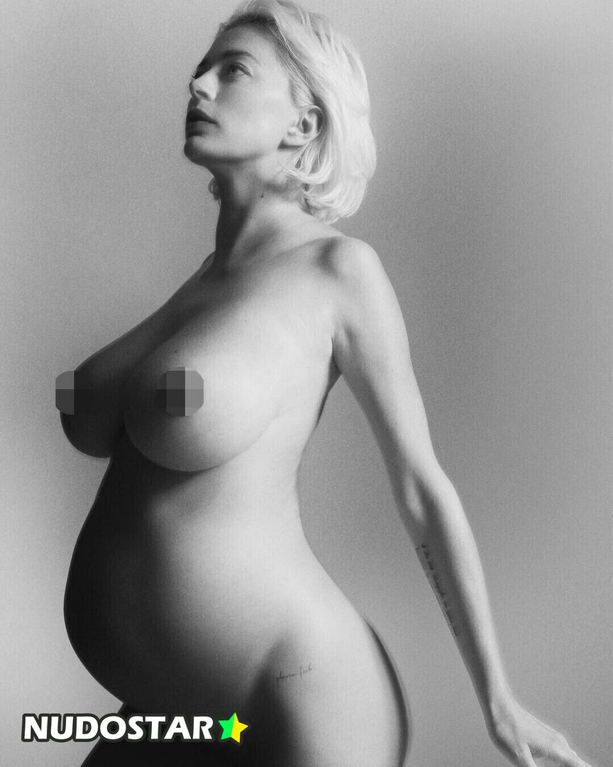 Caroline Vreeland Leaked Photo 6