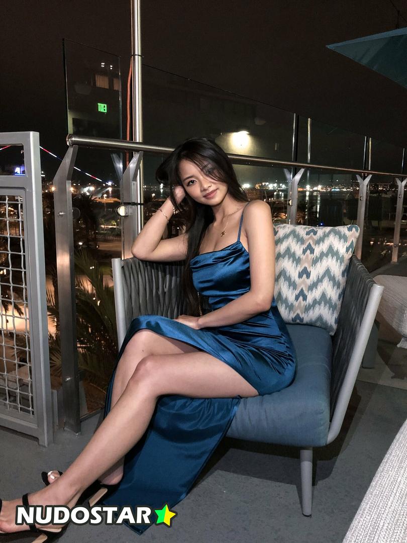 Cindy Phan Leaked Photo 34