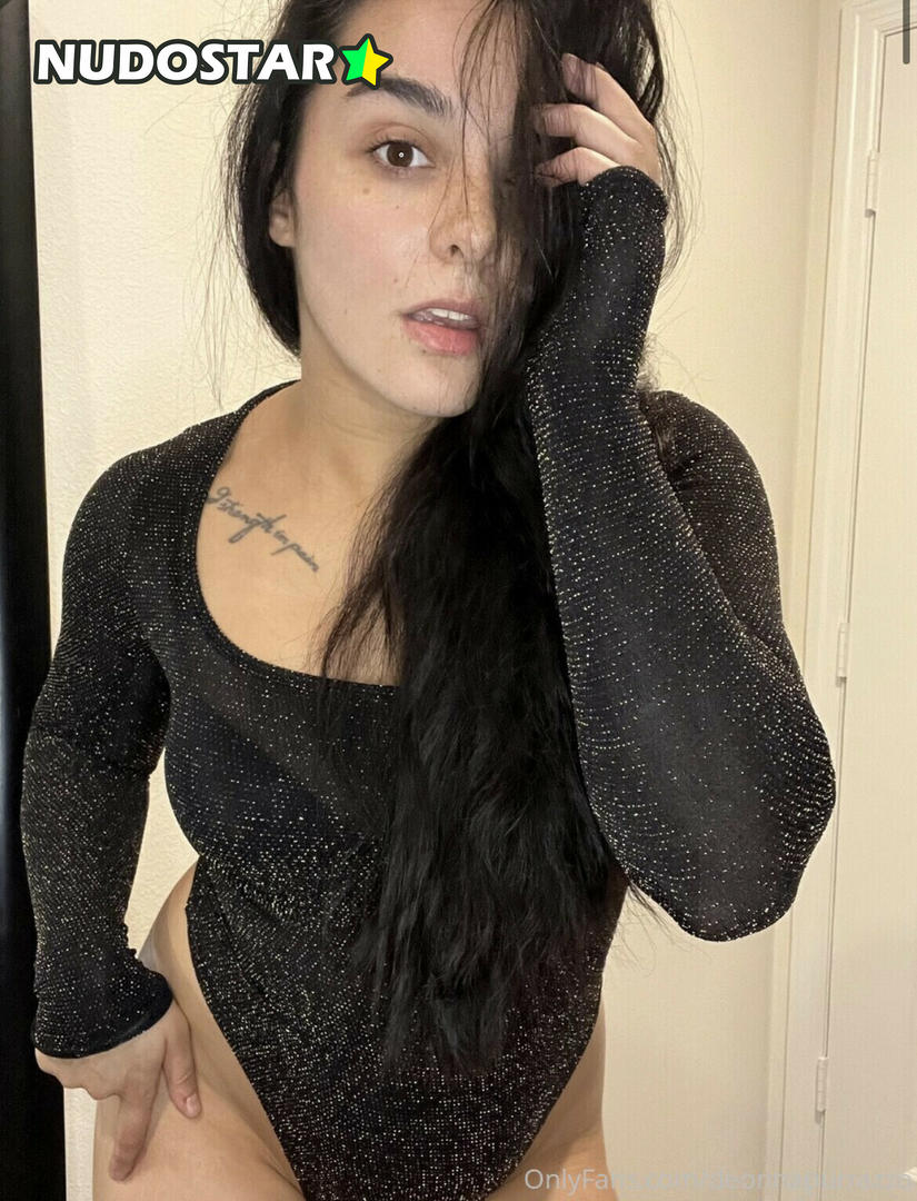 Deonna Purrazzo Leaked Photo 26