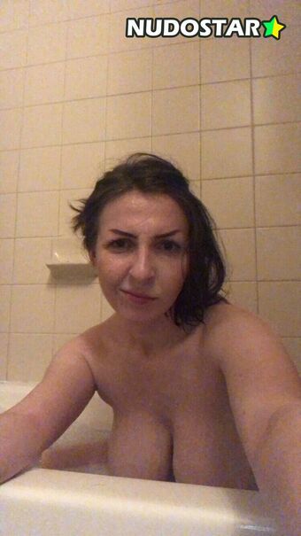 Megan Bitchell / MeganBitchell / lucyskyes / megan.bitchell Nude Leaks OnlyFans Photo 23