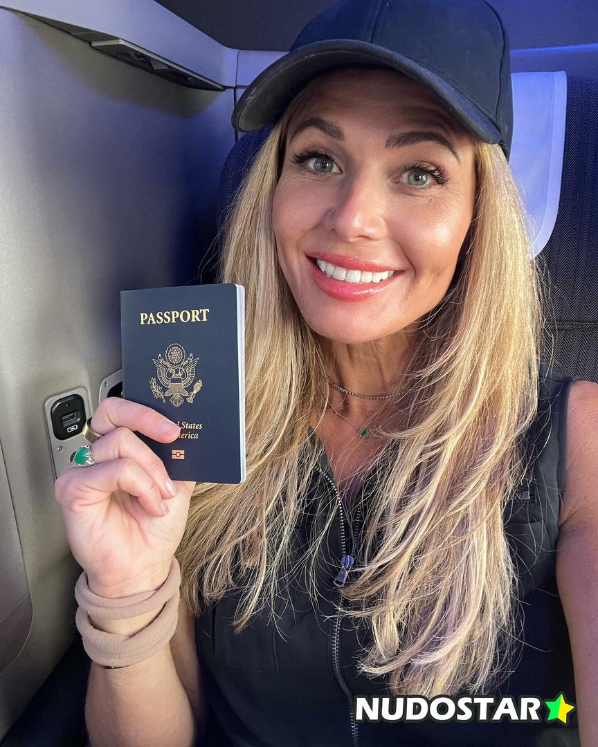 Torrie Wilson Leaked Photo 22