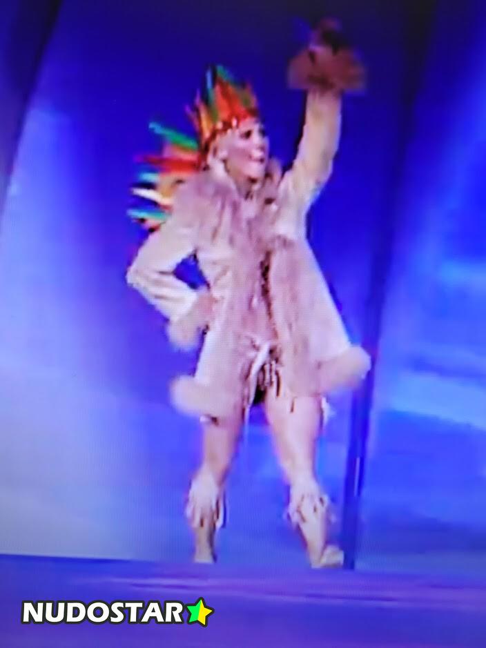 Torrie Wilson Leaked Photo 37