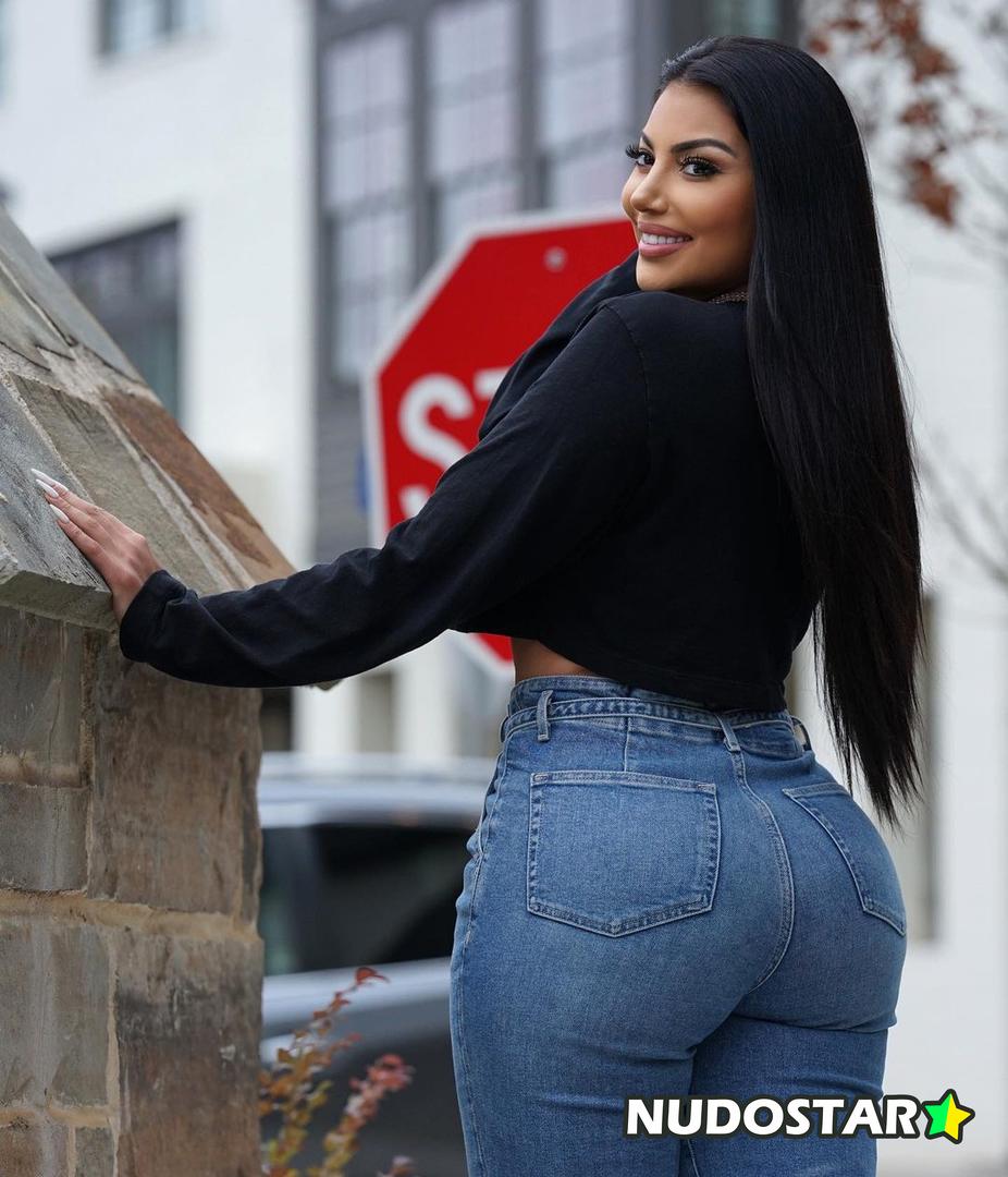 lareinasworld Leaked Photo 35