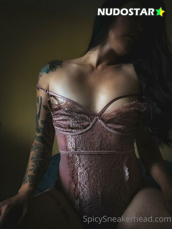 Jade Chung / SpicySneakerhead / jadechung11 Nude Leaks OnlyFans Photo 8