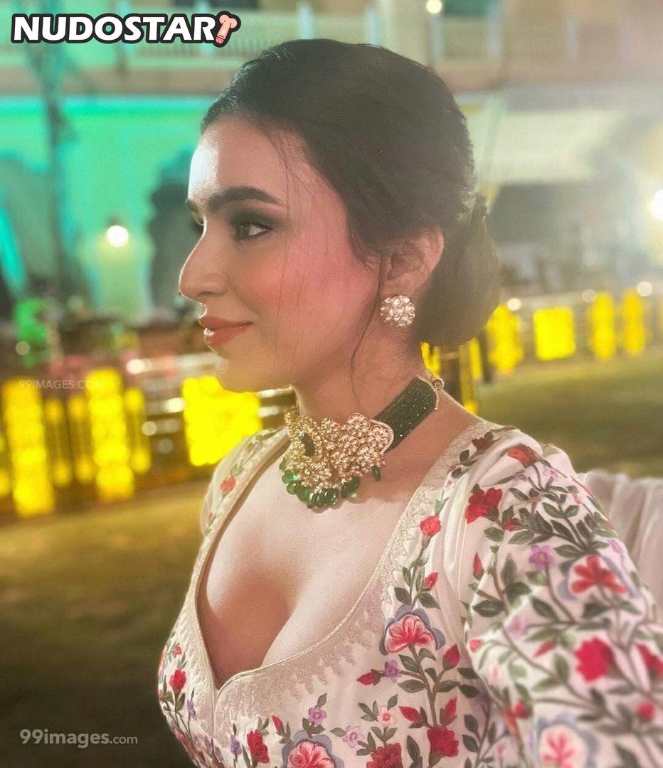 Ankitta Sharma Leaked Photo 6