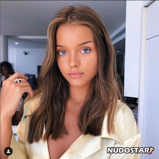 Anna Zak Leaked Photo 5