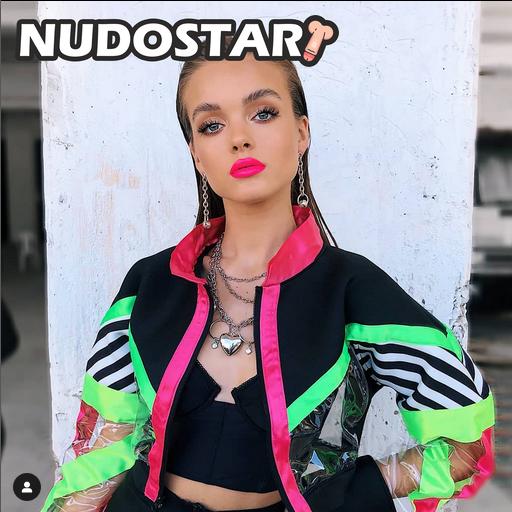 Anna Zak Leaked Photo 19