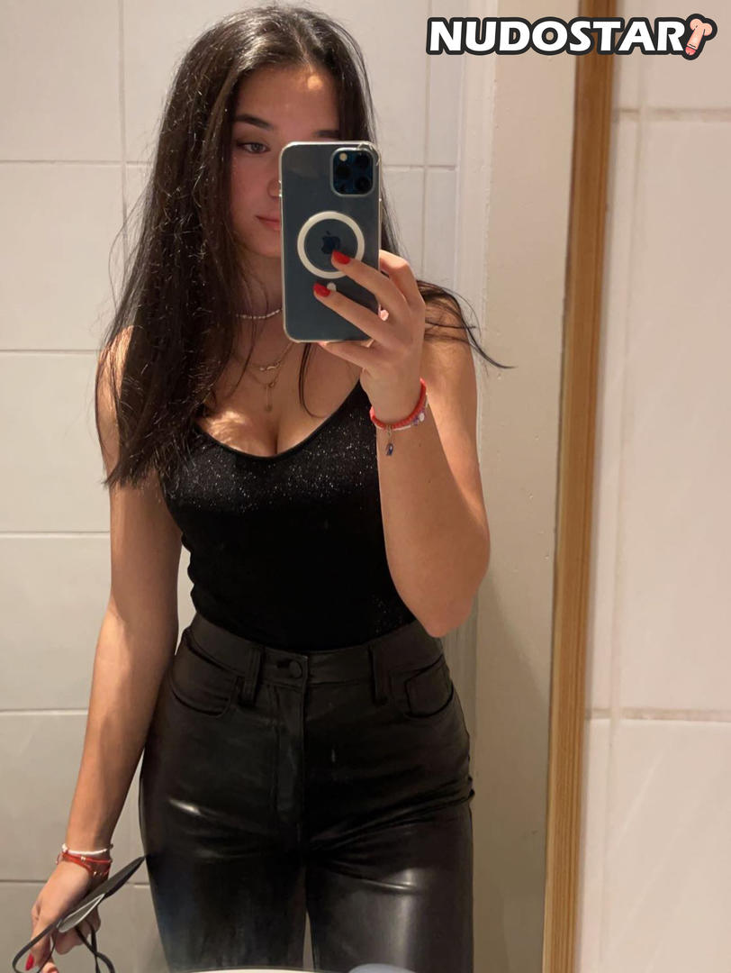 Eva Lys Leaked Photo 18