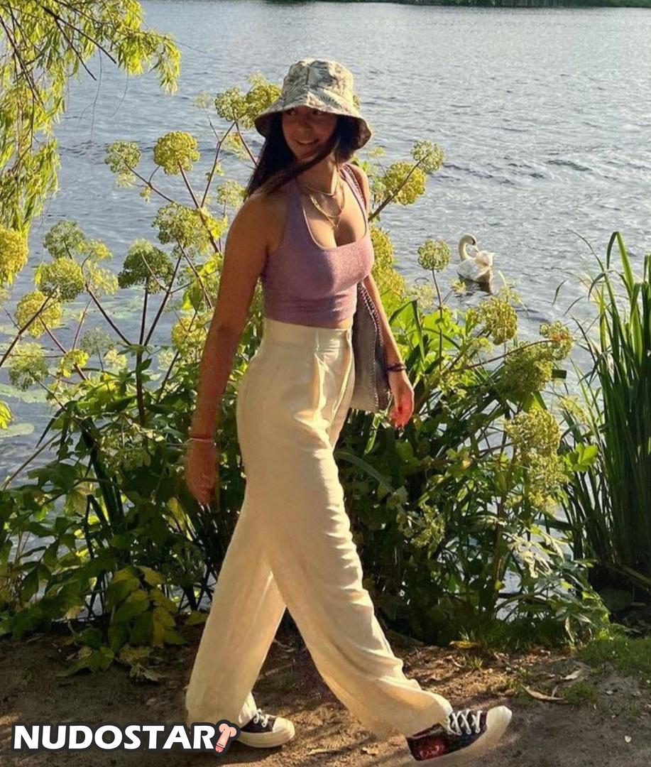 Eva Lys Leaked Photo 24