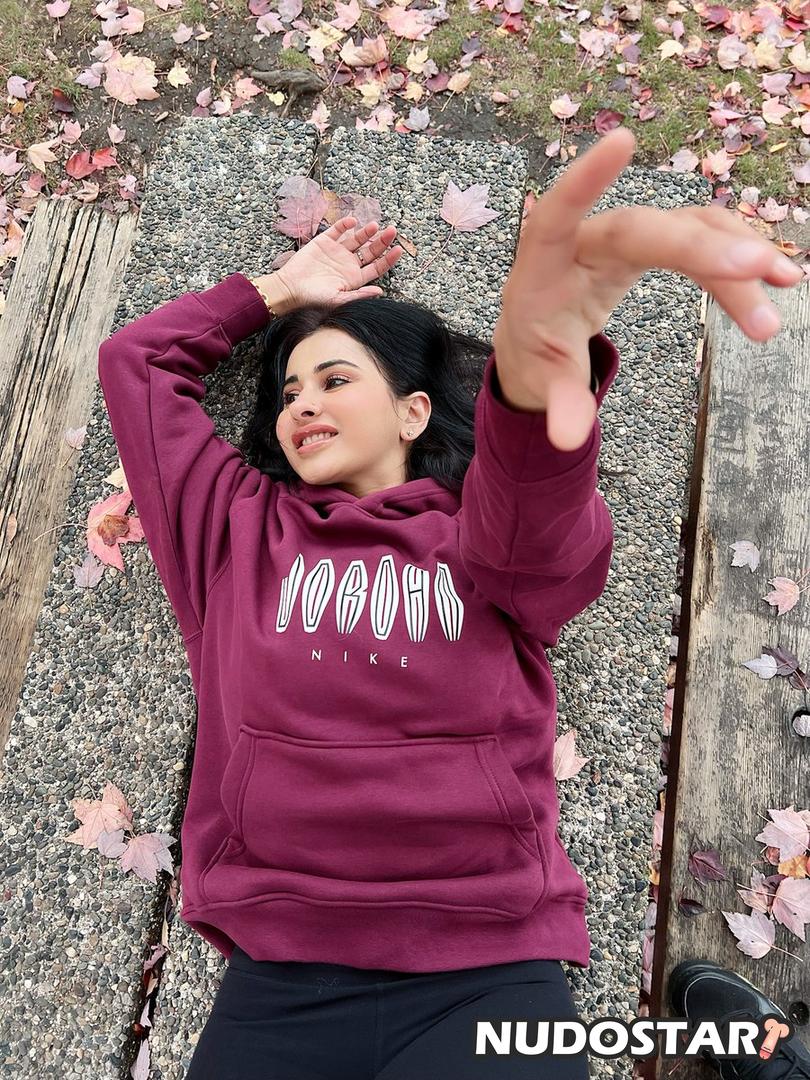 Meetii Kalher Leaked Photo 32