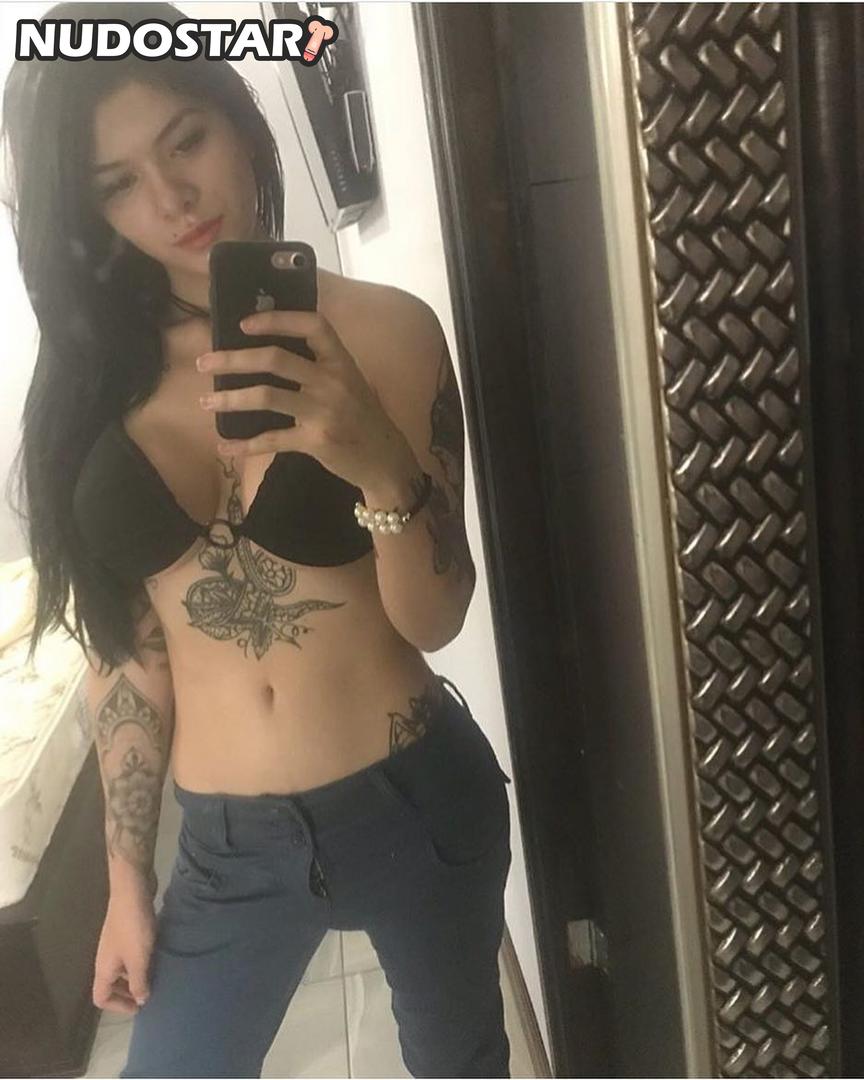 Paula Madrigal Leaked Photo 22