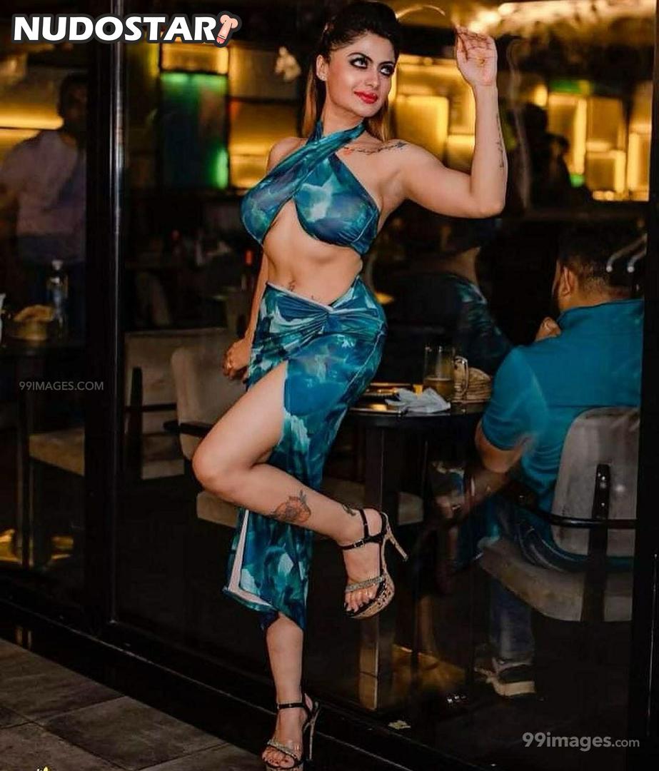 Suhaani Laskar Leaked Photo 11