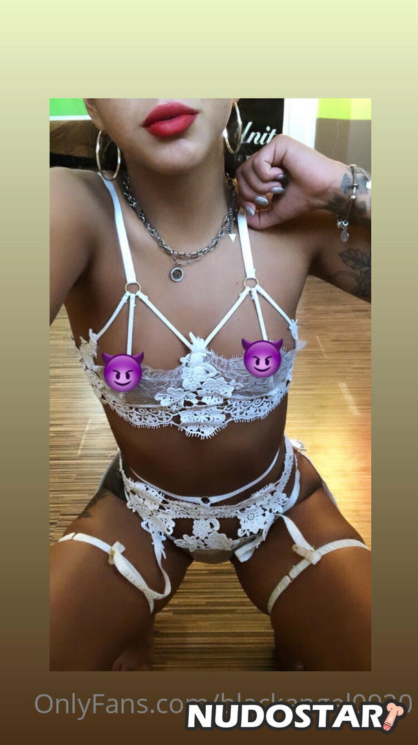 Valaki Blackangel0920 Leaked Photo 4