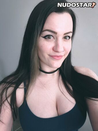 Concealedbones / Margean Nicoleta Ersilia Nude Leaks Photo 3