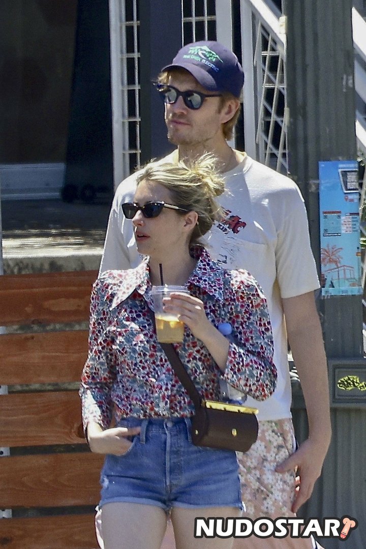 Emma Roberts Leaked Photo 14