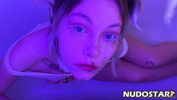 Strwbrr / breckie Nude Leaks OnlyFans Photo 25