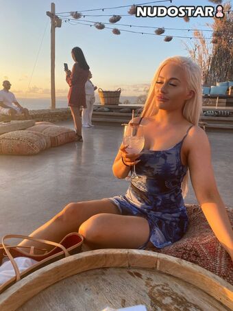 Daisy Simpson / daisysimpson_2 / daisysimpsonexplicit / missdaisy__xo Nude Leaks OnlyFans Photo 55