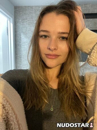 Flowwithsky / feenique / skyflowartist Nude Leaks OnlyFans Photo 25