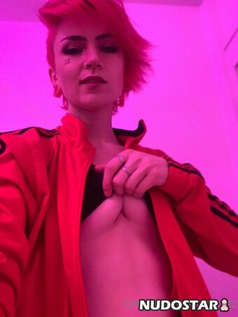 Ice Titz / ice.titz Nude Leaks OnlyFans Photo 35