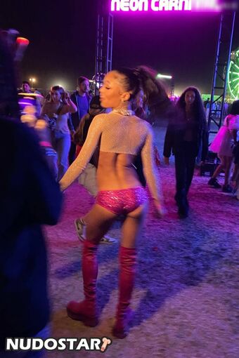 Coi Leray / bustybabesophie / coi_leray / coileray Nude Leaks Photo 42