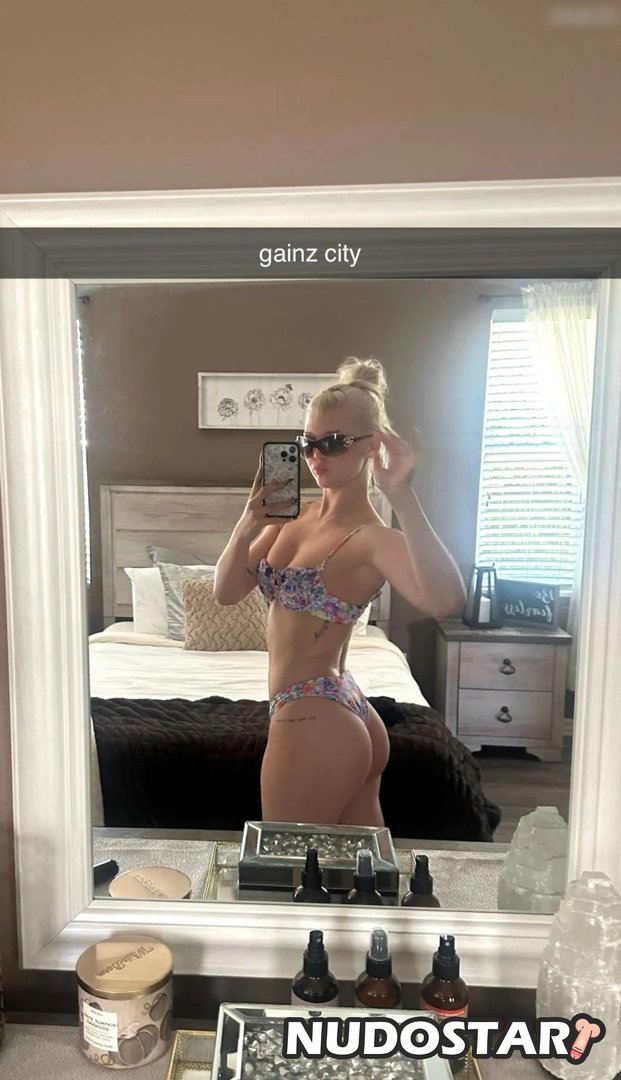 Loren Gray OnlyFans Leaks (17 Photos)