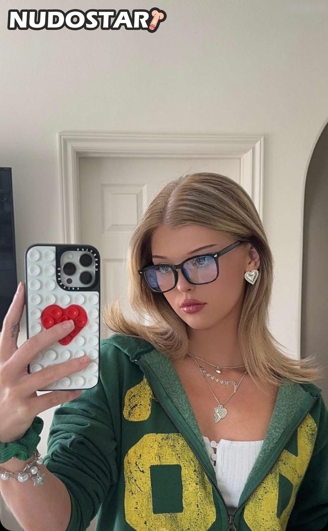 Loren Gray OnlyFans Leaks (17 Photos)