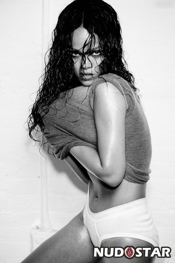 Rihanna Instagram Leaks (9 Photos)