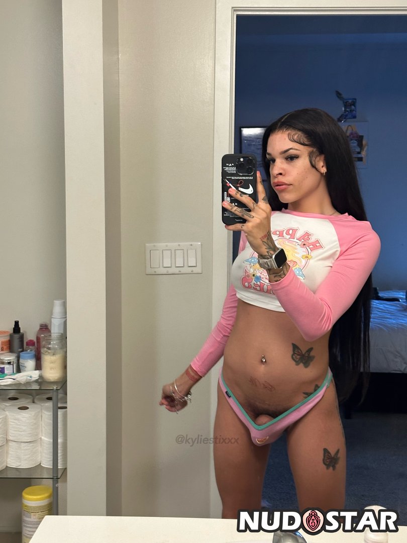 Kyliestixxx OnlyFans Leaks (16 Photos)