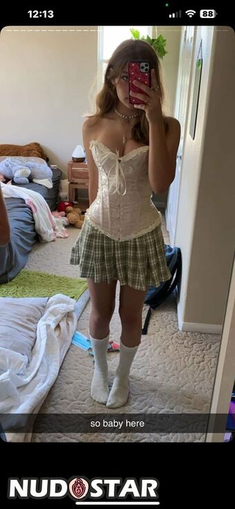 Sara Dobrik / sara.dobrik Nude Leaks Photo 8