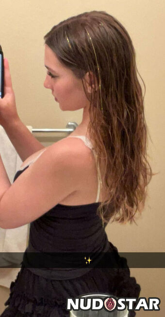 Sara Dobrik / sara.dobrik Nude Leaks Photo 11