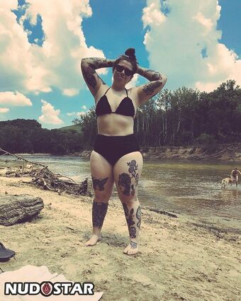 Stepstool Sarah / Meimei / stepstoolsarahx Nude Leaks Photo 44