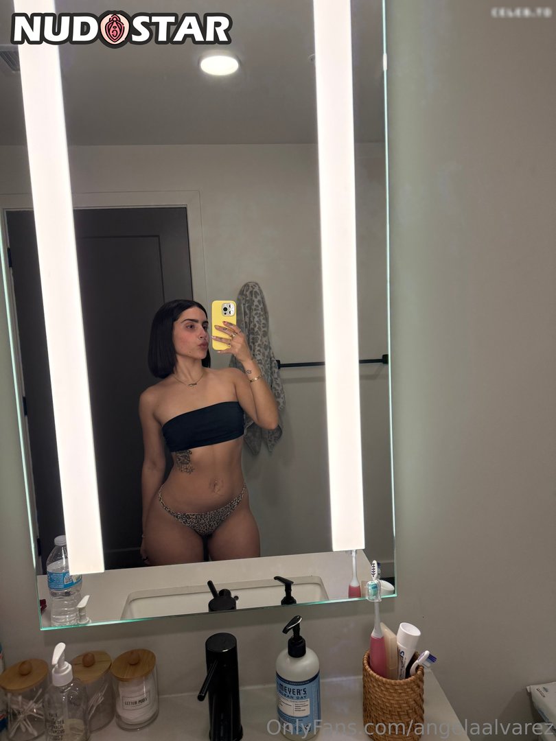 Angela_Alvarez Leaked Photo 5