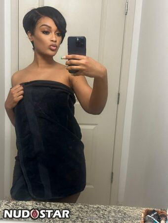 bombshell.xx Nude Leaks OnlyFans Photo 48