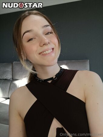 miapixel / Viola Roma Nude Leaks OnlyFans Photo 8