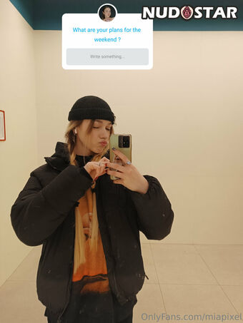 miapixel / Viola Roma Nude Leaks OnlyFans Photo 9