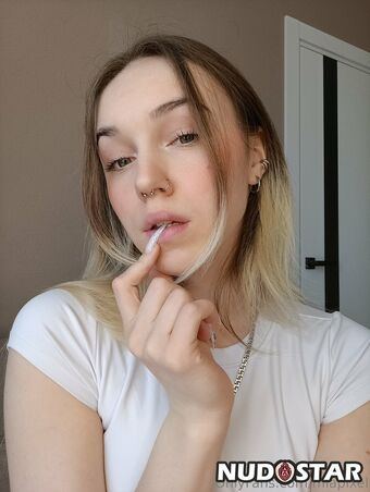 miapixel / Viola Roma Nude Leaks OnlyFans Photo 15