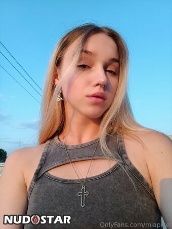 miapixel / Viola Roma Nude Leaks OnlyFans Photo 17